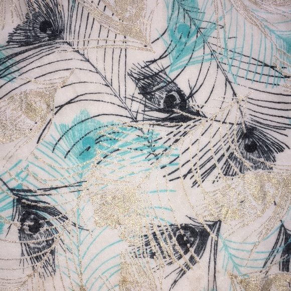 Express Sheer Feather Scarf - Picture 2 of 4